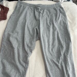 Old Navy Heather Gray Sweatpants